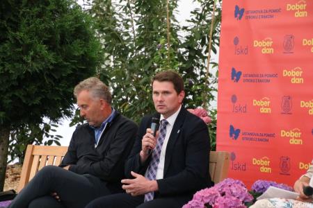 Novinarska konferenca pred festivalom Dan JSKD, Dober dan  (1)